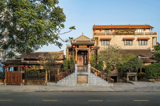 Không Gian Xưa - Nhà hàng chuyên món ăn Huế với kiến trúc đẹp